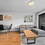 Stylish Bowen Hills Studio Near City Centre