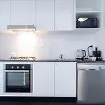 Story Bridge Views In Brisbane Cbd Apartment