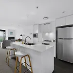Level 15 Skytower 2Br Cbd Retreat
