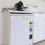 The Ukiyo Valley 2br Free Parking & Pool Brisbane