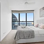 Apartment Luxury 54f Skyline Iconic Queens Wharf 1br