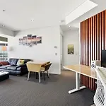 Apartment With Gym And Pool Access *