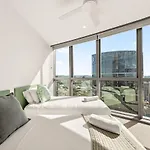 Luxury In Queens Wharf With Car Park