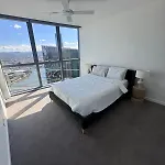 Dreamy Queens Wharf Luxury Pad W Car Park *