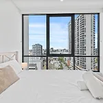 The Cityscape Pad With 2Br, 3-Bed & Free Parking