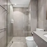 Apartment Level 43 Sweeping Skyline Luxury Designer 1br *