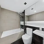 Level 15 Skytower 2br Cbd Retreat * Brisbane