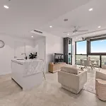 Apartment Queens Wharf 1br Skyline With Free Parking *