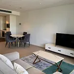 Apartment Spacious 2 Bedroom In The Heart Of Cbd