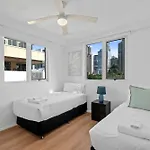 2br With Views, Balcony & Car Park Apartment *