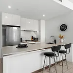 South Bank 1br With Stunning Views And Location * Brisbane
