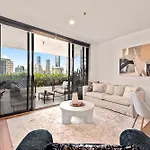 Ivy & Eve - 2br - Pool - Balcony - Parking Apartment Brisbane