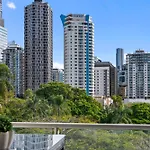 2br With Views, Balcony & Car Park *