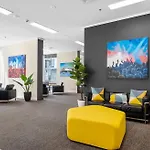 City Centre With Awesome Views!