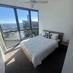 Dreamy Queens Wharf Luxury Pad W Car Park *