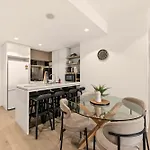 Queen's Wharf | River Views, Pool & Free Parking Apartment Brisbane