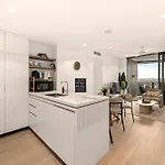 Queen's Wharf | River Views, Pool & Free Parking * Brisbane