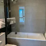 Spacious 2 Bedroom In The Heart Of Cbd * Brisbane