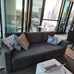 Skyline In Fortitude Valley Apartment