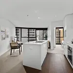 Stylish 1 Bed In Heart Of * Brisbane
