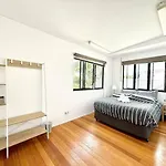 5 Bedrooms, 10 Guests - Family & Group Getaway *