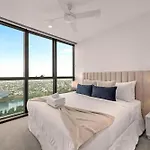 Queen's Wharf 1br View With Free Parking