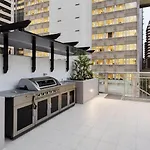Apartment Charlotte Towers