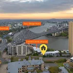 Apartment Bridgeview Luxury