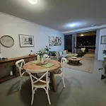Apartment Tropical Escape *