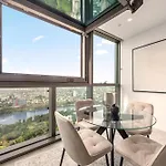 Queen's Wharf 1br View With Free Parking Apartment *