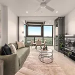 Apartment Queen's Wharf 1br View With Free Parking Brisbane
