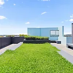Mosaic Fortitude Valley Apartment *
