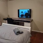 Serenity Suite Sunnybank Hills 2-Bedroom Suite With Kitchen