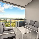 Queen's Wharf 1br Balcony With Free Parking Brisbane