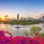 Parkland View At Roma Street