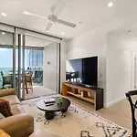 Luxury In Queens Wharf With Car Park Apartment *