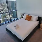 Dreamy Queens Wharf Luxury Pad W Car Park *