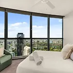 Lavish 3 Bedroom In Queens Wharf With Car Park * Brisbane