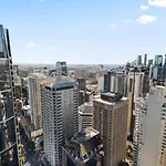 Luxury In Queens Wharf With Car Park Apartment Brisbane