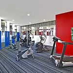 Brisbane River View Spa Pool Gym