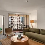 Inviting Family 2br | Cbd | Pool & Gym Apartment
