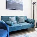 Rooftop Pool 2br In The Heart Of The Valley
