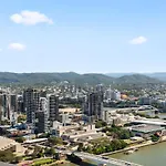 Apartment Luxury In Queens Wharf With Car Park Brisbane