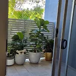 A Perfect Place To Hide Away With River Side Charm Apartment Brisbane