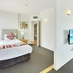 Cosmo Aparthotel