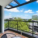 Cosmo Apartment Hotel