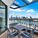 Cosmo Brisbane