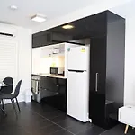 Inner-City 1Br Near Showgrounds