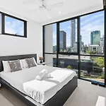 Brisbane Skyline View 2Beds River View Apt