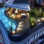 Rooftop Pool Stunning Apartment Queen Street
